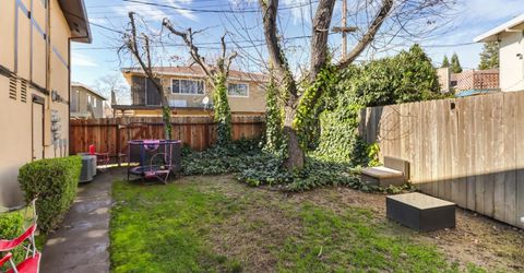 831 Cathedral Ct, Sacramento, CA 95825 Photo