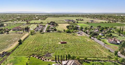 3651 Seymour Ave, West Sacramento, CA 95691 Photo