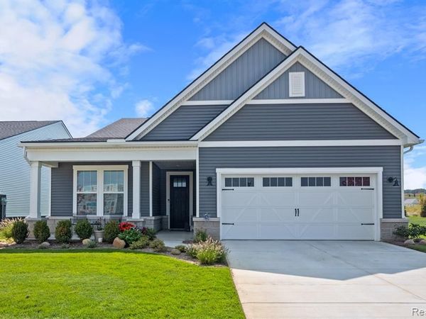 2055 Marigold Way, Milford Twp, MI 48381