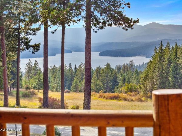 8562 S Gozzer Rd , Harrison, ID 83833