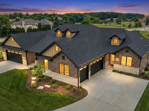 11172 Lizmore Lane, Unit 32B, Orland Park, IL 60467