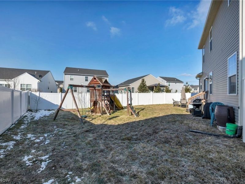 36891 Tail Feather Dr, North Ridgeville, OH 44039 Photo 40