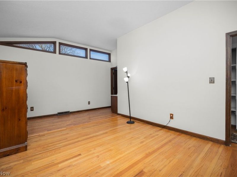 26619 Redwood Drive, Olmsted Falls, OH 44138 Photo 24