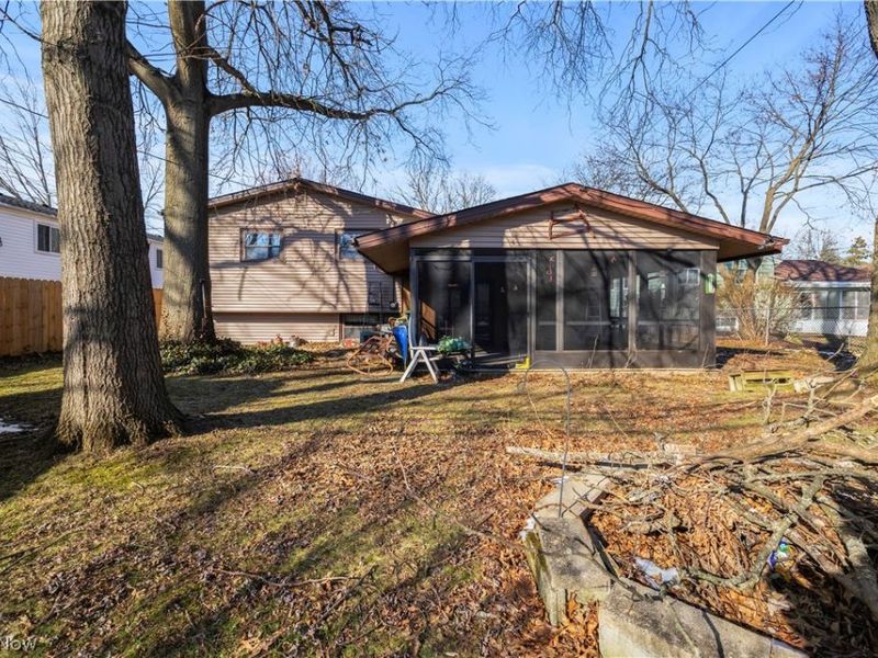 26619 Redwood Drive, Olmsted Falls, OH 44138 Photo 38