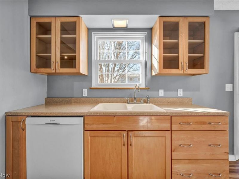 242 Jackson Street, Jefferson, OH 44047 Photo 11