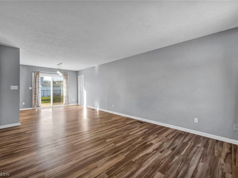 242 Jackson Street, Jefferson, OH 44047 Photo 5