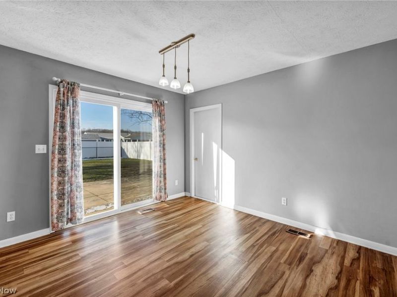 242 Jackson Street, Jefferson, OH 44047 Photo 8