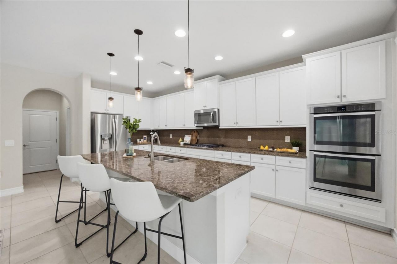 3608 Shadow Arbor Way, Lutz, FL 33548 Photo