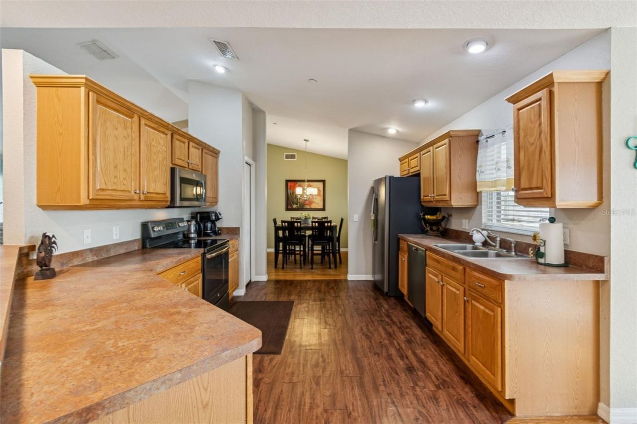 18030 Bayamon Avenue, Polk City, FL 33868 Photo