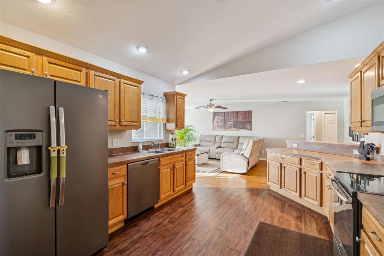 18030 Bayamon Avenue, Polk City, FL 33868 Photo