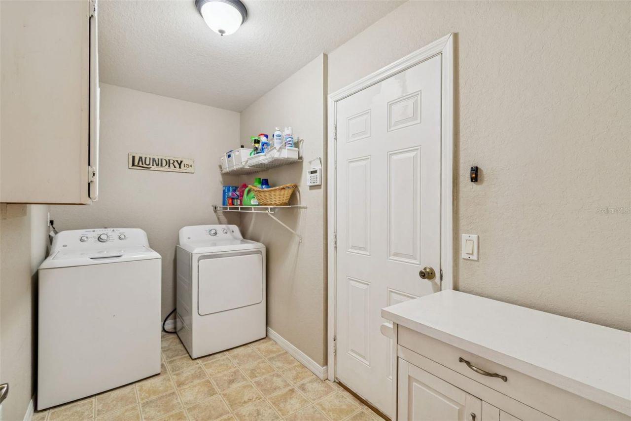 18030 Bayamon Avenue, Polk City, FL 33868 Photo