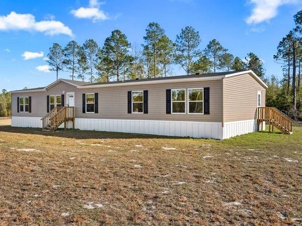 15473 157 POINT , LIVE OAK, FL 32060