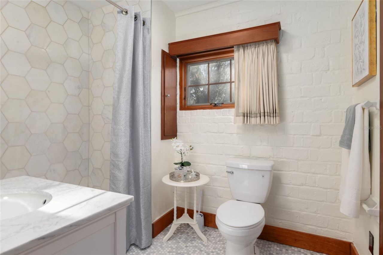 1801 NW 30th Terrace, Gainesville, FL 32605 Photo