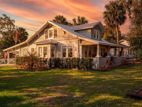 301 N OAK AVENUE , ORANGE CITY, FL 32763