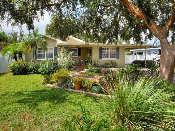 1819 MEADOWBROOK AVENUE , LAKELAND, FL 33803