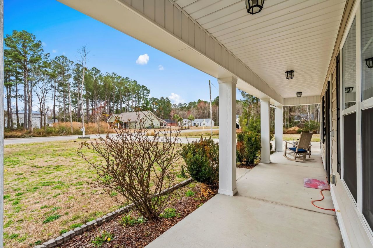 905 Futrell St. Photo 4