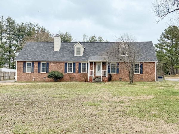 4030 Sulphur Springs Rd , Murfreesboro, TN 37129