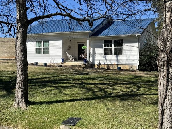 16 Beasley Bend Rd, Riddleton, TN 37151