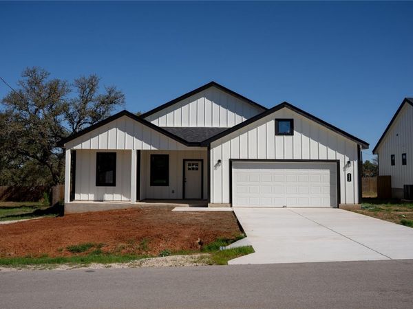 111 Autumn Sage TRL, Johnson City, TX 78636