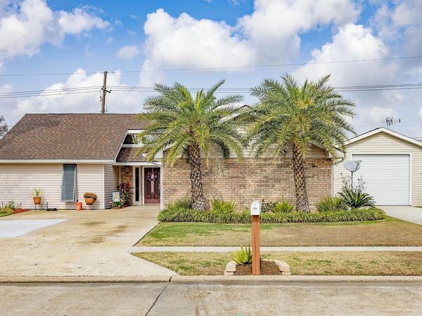 105 Maria Circle, Houma, LA 70360