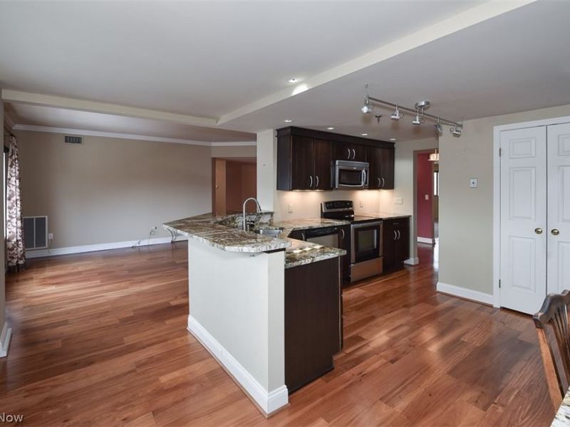 19000 Lake Road, Unit 2315, Rocky River, OH 44116 Photo 16