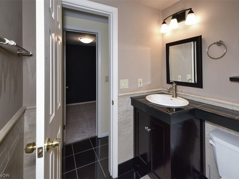 19000 Lake Road, Unit 2315, Rocky River, OH 44116 Photo 24