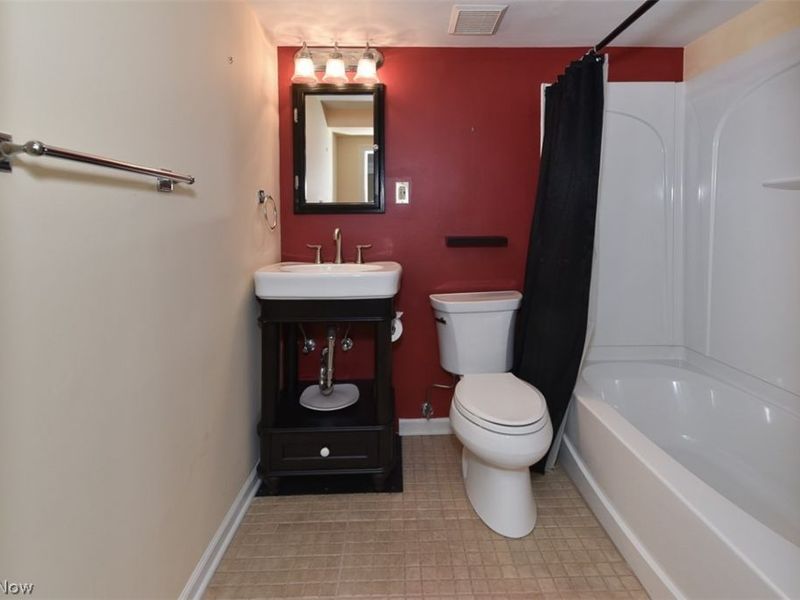 19000 Lake Road, Unit 2315, Rocky River, OH 44116 Photo 28