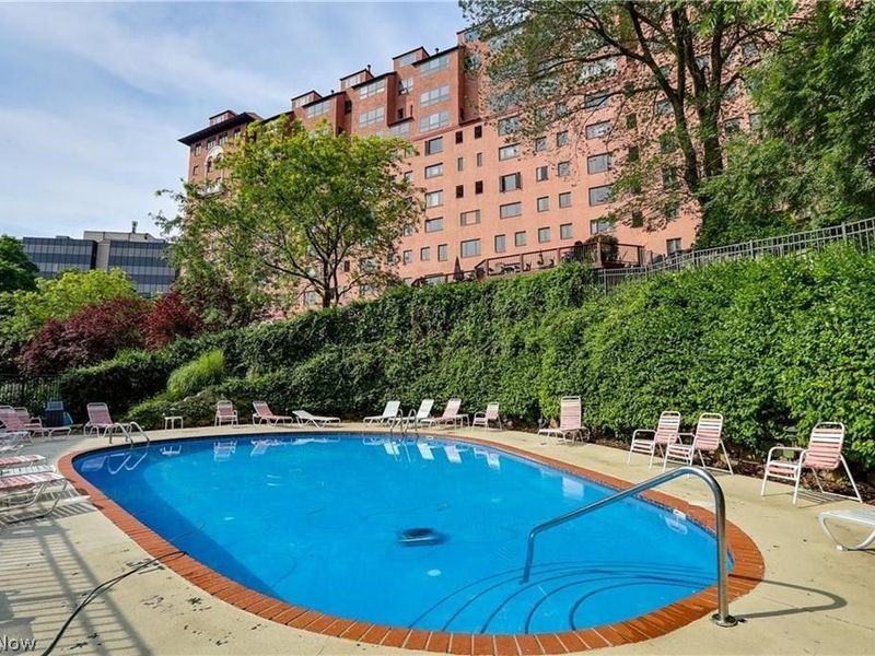 19000 Lake Road, Unit 2315, Rocky River, OH 44116 Photo 32