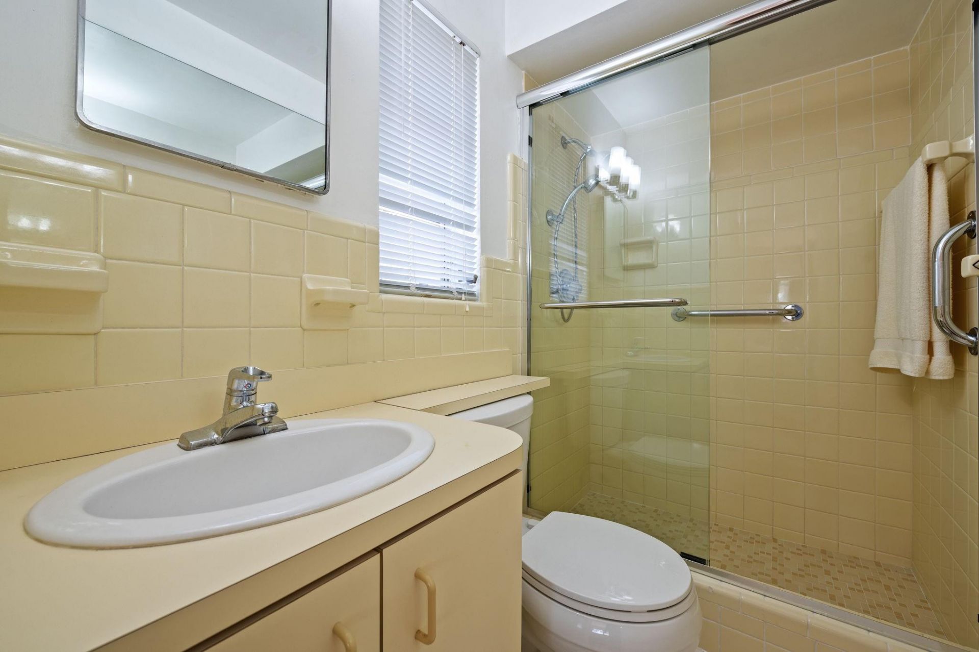 947 Lincoln Street, Hollywood, FL 33019 Photo