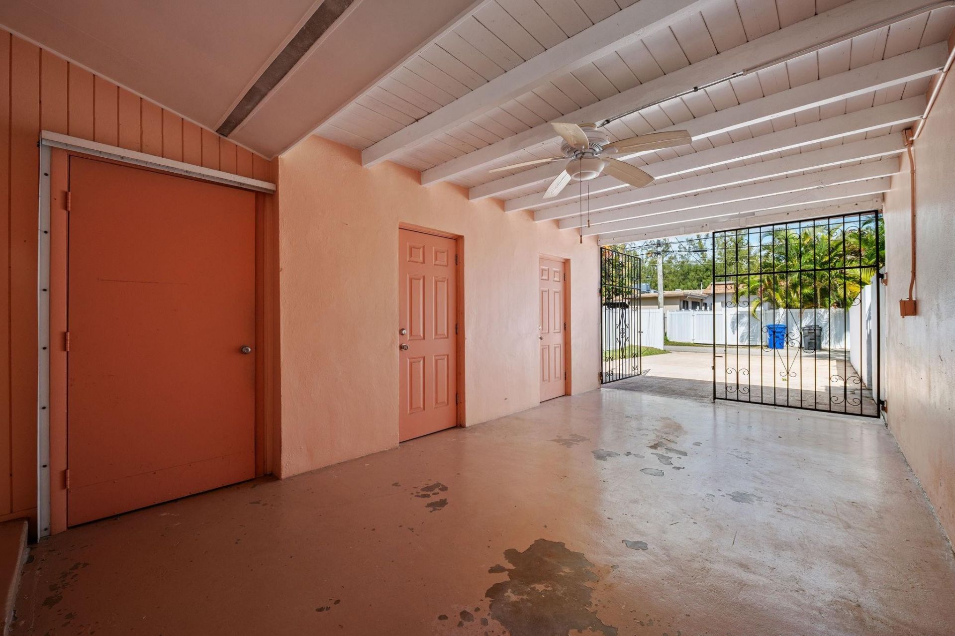 947 Lincoln Street, Hollywood, FL 33019 Photo