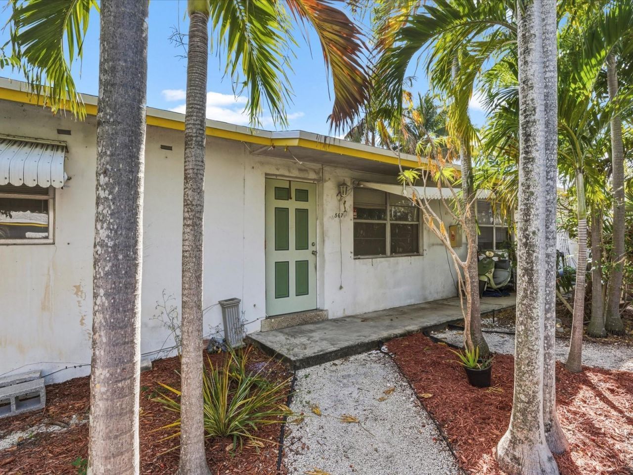 560-564 NE 34th Street, Oakland Park, FL 33334 Photo