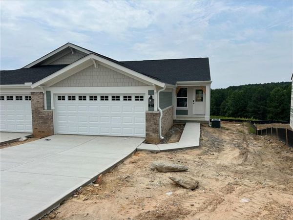 27 Village Drive, Unit 27-B, Dawsonville, GA 30534