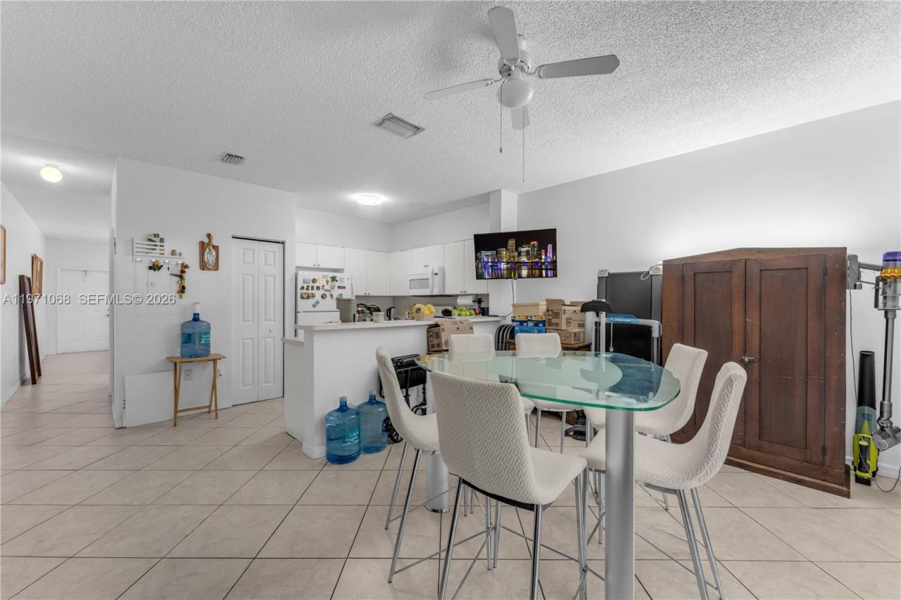 2245 SE 25th Ave , Unit 2245, Homestead, FL 33035 Photo