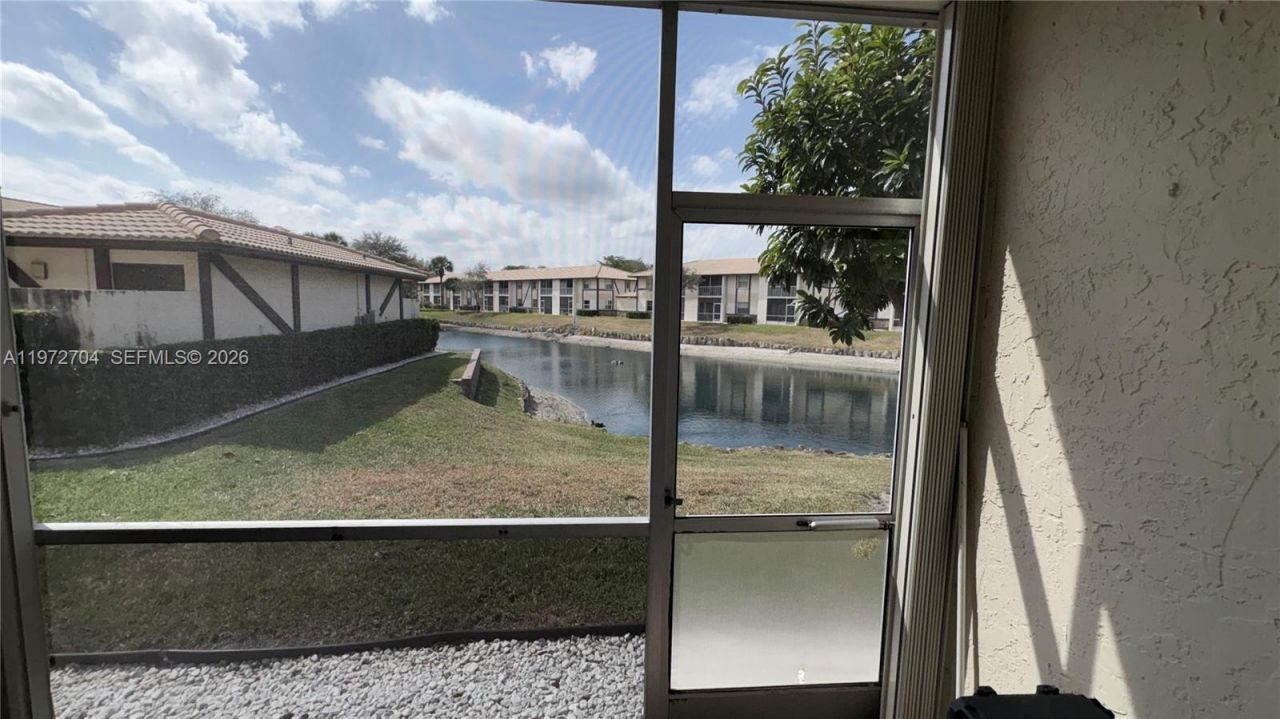 2391 NW 89th Dr , Unit 404, Coral Springs, FL 33065 Photo