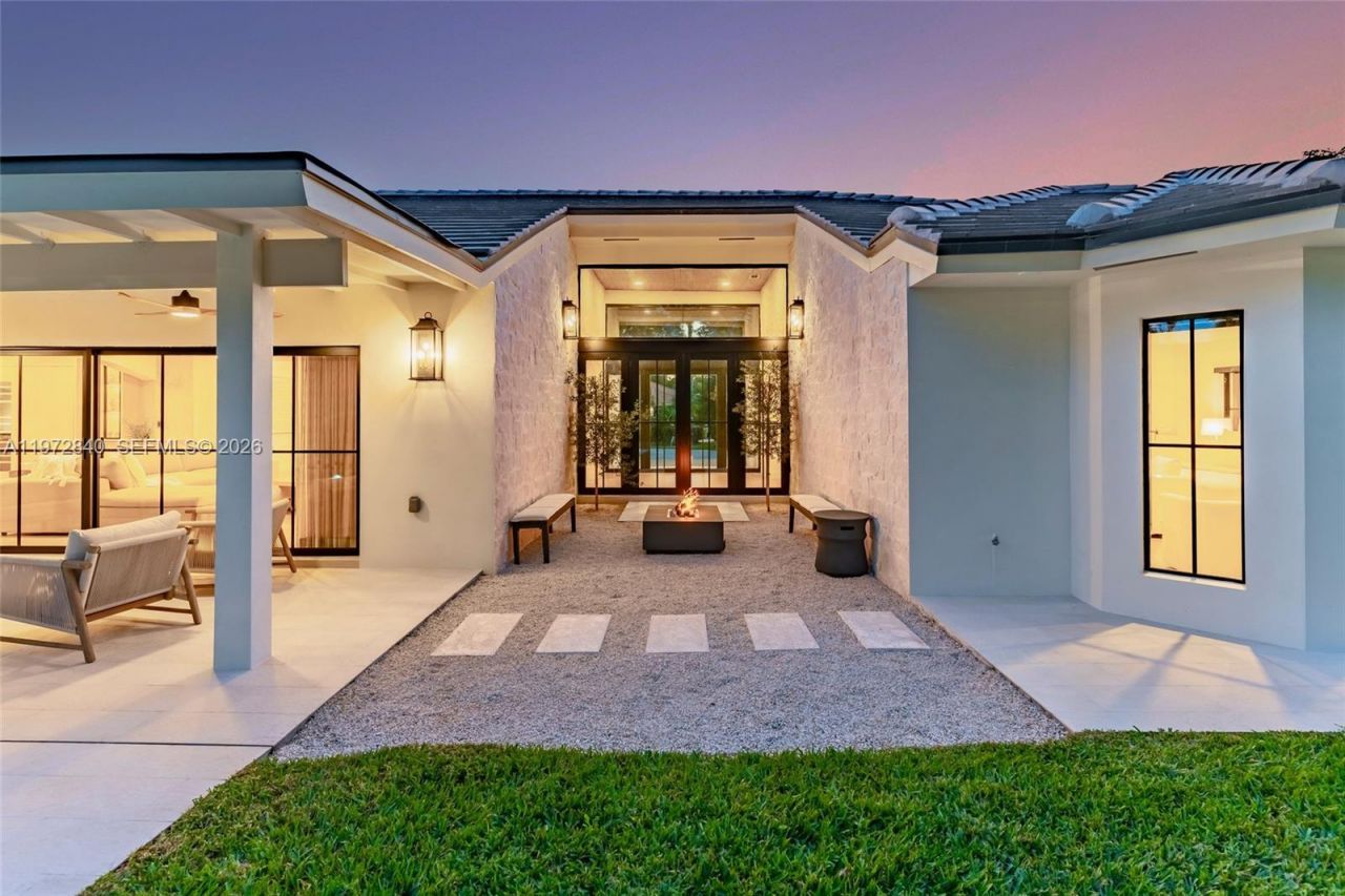 16889 SW 73rd Ct , Palmetto Bay, FL 33157 Photo