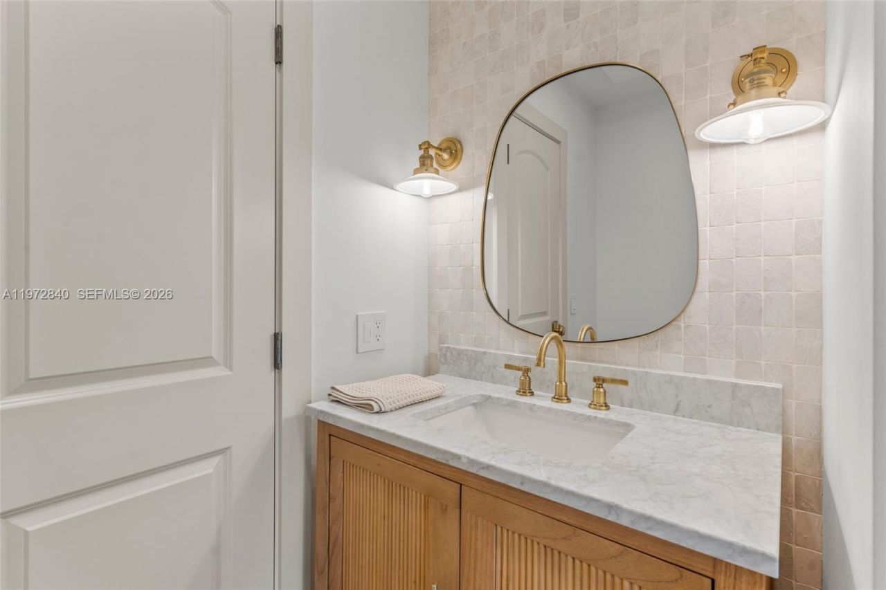 16889 SW 73rd Ct , Palmetto Bay, FL 33157 Photo