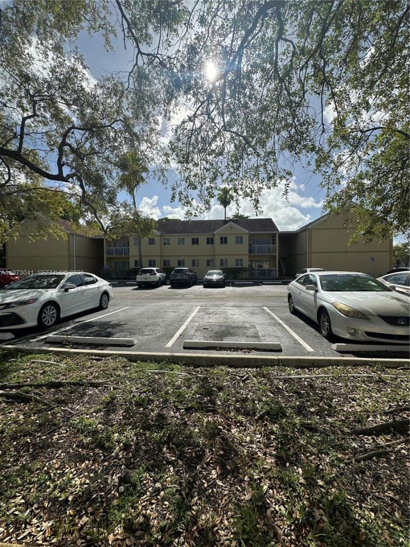 13810 SW 112th St , Unit 110, Miami, FL 33186 Photo