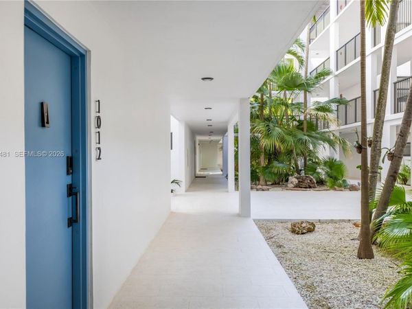 101 Ocean Lane Dr , Unit 1012, Key Biscayne, FL 33149