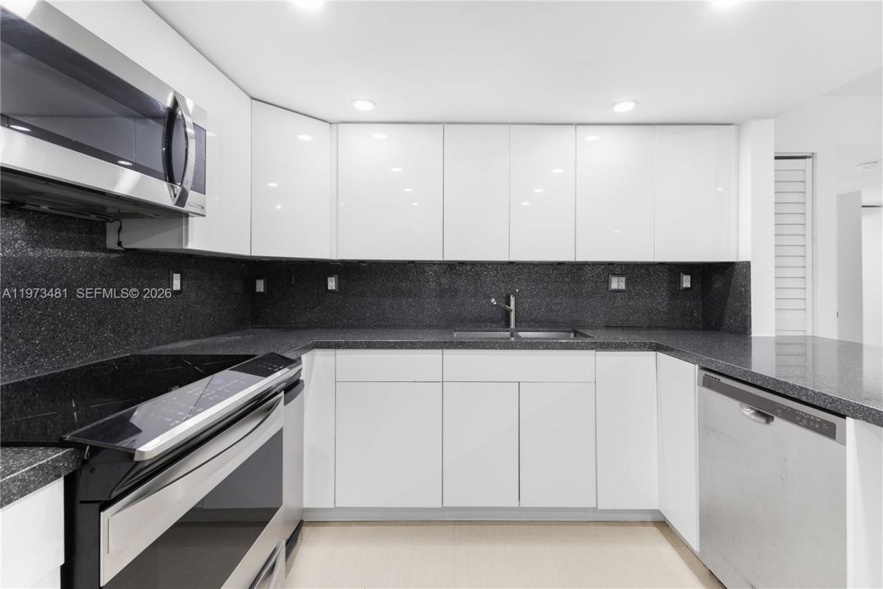 101 Ocean Lane Dr , Unit 1012, Key Biscayne, FL 33149 Photo