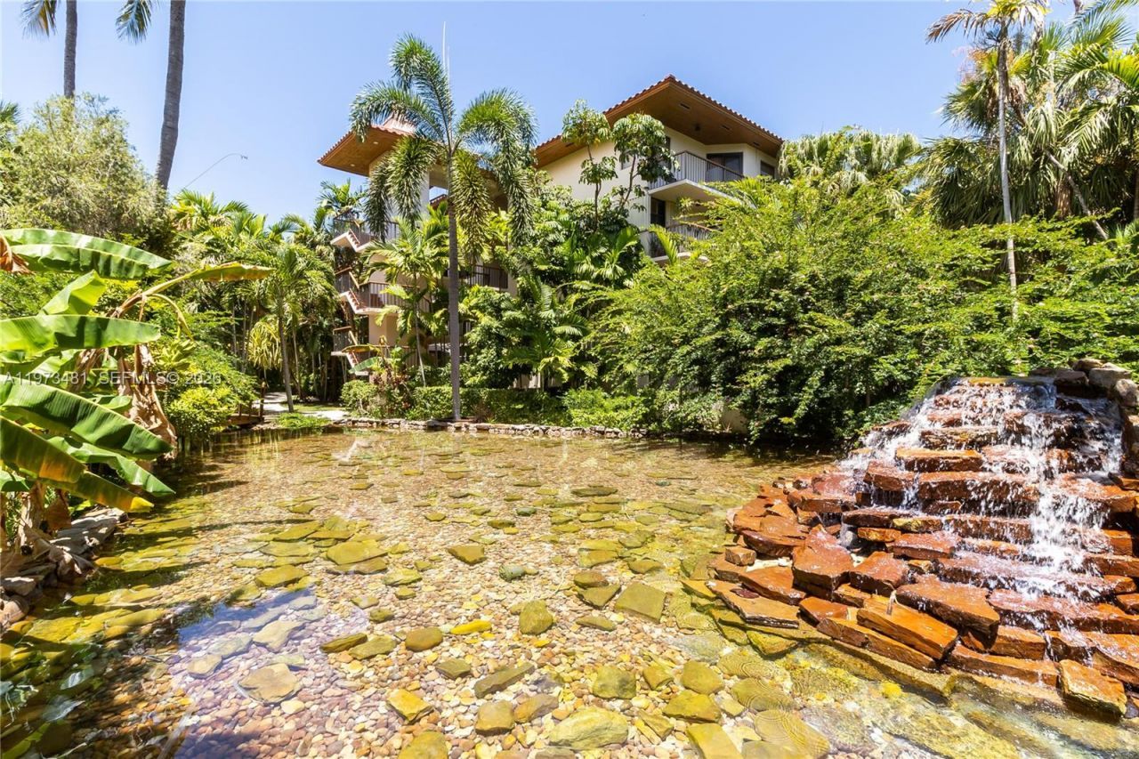 101 Ocean Lane Dr , Unit 1012, Key Biscayne, FL 33149 Photo