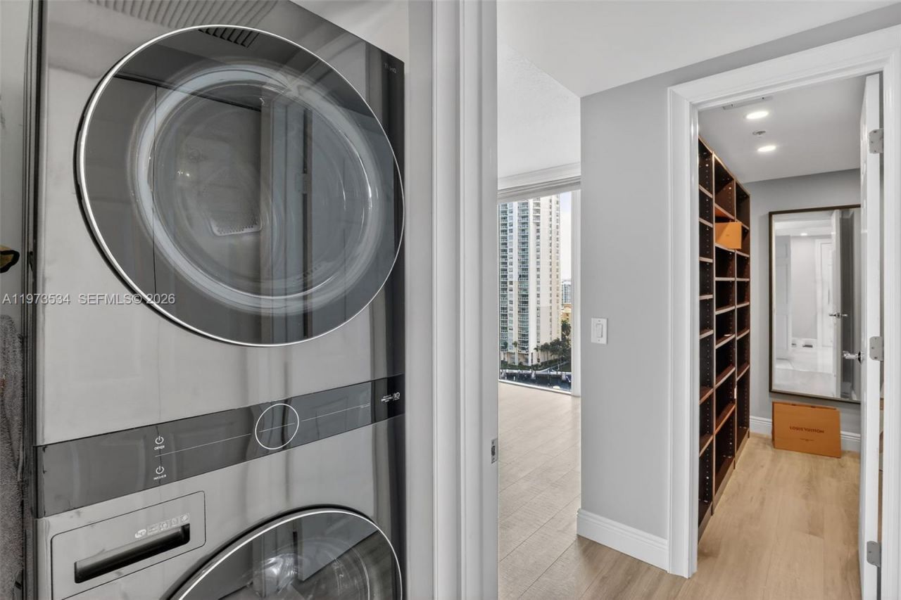 3370 Hidden Bay Dr, Unit 1501, Aventura, FL 33180 Photo