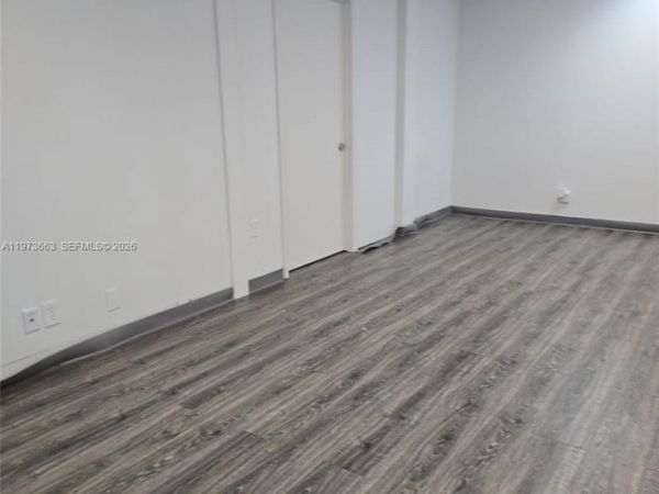 6405 NW 36th St , Virginia Gardens, FL 33166