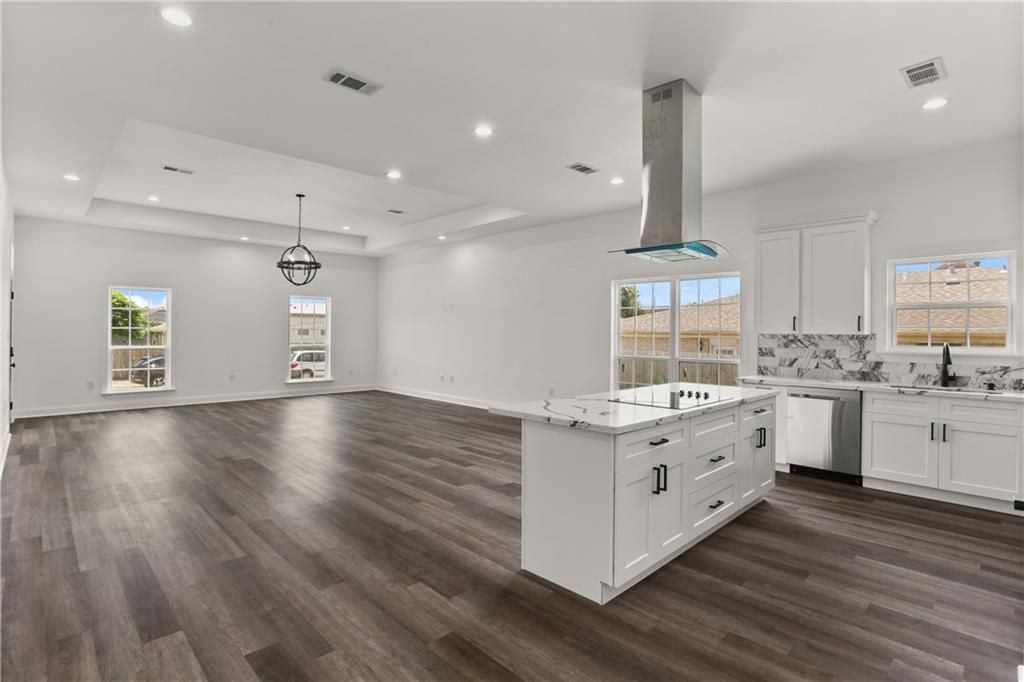 2904 PIRATE Drive  Chalmette, LA 70043