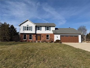 1595 Fox Run, Troy, OH 45373