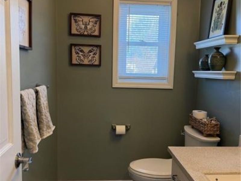 1595 Fox Run, Troy, OH 45373 Photo 14