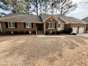 4927 Country Club Drive N, Wilson, NC 27896