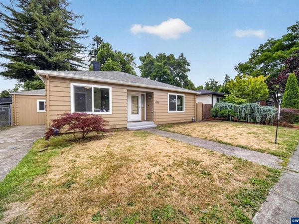 1075 Shipping St NE, Salem, OR 97301