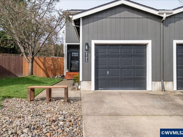3195 NE Flintlock Pl, Corvallis, OR 97330