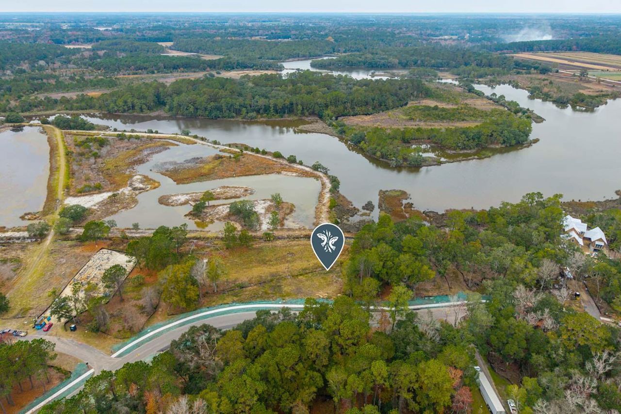 8127 Jack Island Drive Photo 11