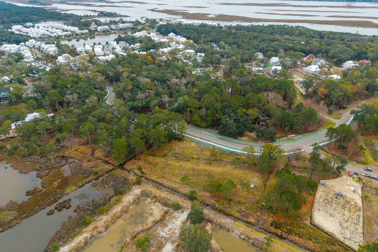 8127 Jack Island Drive Photo 9